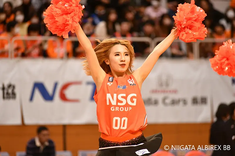 Albilex
                            Cheerleaders
                            