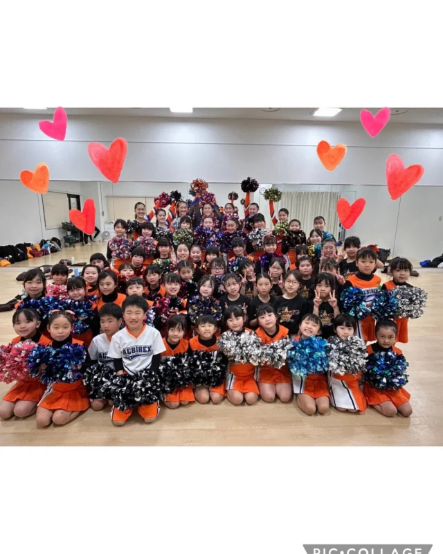 *

2025.3.20.thu

#Dekky401 様にて
グランドフロアパフォーマンスをさせていただきました🧡✧*｡

たくさんの方々にご覧頂きまして
ありがとうございました•*¨*•.¸¸♬︎

無料体験レッスンも随時受け付け中💡
詳しくはアルビレックスチアリーダーズスクールの
HPにてご確認ください📲

#イベント
#スワンダンスアカデミー
#ジャズ
#kpop
#hiphop
#パフォーマンス
#アルビチア
#アルビレックスチアリーダーズスクール
#アルビレックスジュニアチアリーダーズスクール 
#スタジオ