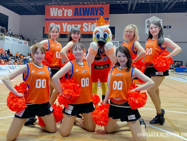 🏀
WIN✨

2024-25 season
第30節
vsヨネックスサンクスデー
GAME １
【ホーム最終戦】

本日も最後まで最高の🔥
ブーストをありがとうございました🔥

We 're Always 
On Your Side.

明日4月20日（日）
GAME2🏀
13:00Tip off
vs岐阜スゥープス

明日もアオーレであおうれ！

#2024-2025シーズン
#Bリーグ
#albirexbb 
#アルード
#bリーグ 
#bリーグチア 
#jリーグチア 
#albirexcheerleaders 
#アルビチア