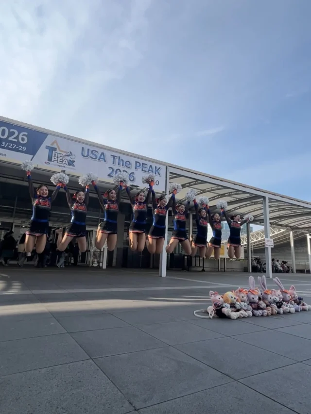 .
.
.
𝔸𝕝𝕓𝕚𝕣𝕖𝕩
𝕁𝕣.ℂ𝕙𝕖𝕖𝕣𝕝𝕖𝕒𝕕𝕖𝕣𝕤
✮大会選抜メンバー✮

USA the PEAK 2026
Photo📸✨

#幕張メッセ #usathepeak
#仲間 #大好き #アルビ
.
.
.