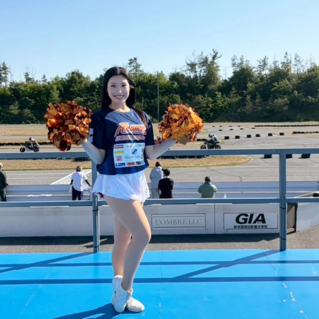🚗

本日胎内市
スピードパーク新潟にて開催された
2026　2＆4ＳＰＮシリーズRd.1 に
@albcheer_moka 
が出演しました。

ご来場いただきました皆さま
ありがとうございました‼️

#スピードパーク新潟
#albirexcheerleaders 
#アルビチア