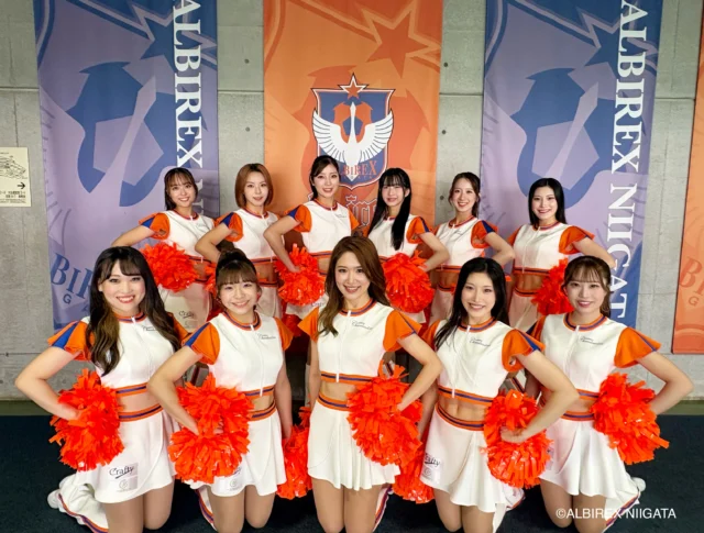 ⚽️
 VICTORY!! ✨
2-1✨

2026-27明治安田J2リーグ
第9節
サッポロビール⭐️
風味爽快ニシテ新潟🍺サンクスデー

vs徳島ヴォルティス

本日も最後まで熱い応援をありがとうございました🔥

今節も元気いっぱいのパフォーマンスでスタジアムを盛り上げてくれたスクール生のみんな、そして温かくサポート、ご送迎いただいた保護者の皆さま、本当にありがとうございました😊

Let’s Go❗️
ALBIREX‼️

#albirex #albirexniigata #アルビレックス新潟 #albirexcheerleaders #アルビチア